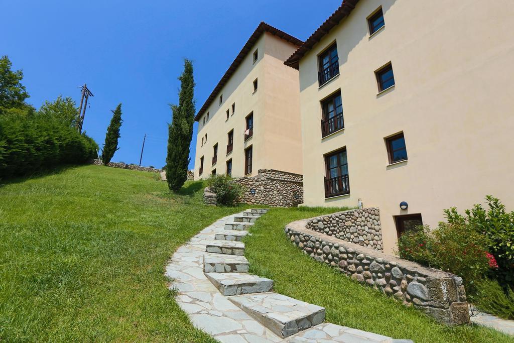 Meteora Hotel At Kastraki Калампака Экстерьер фото